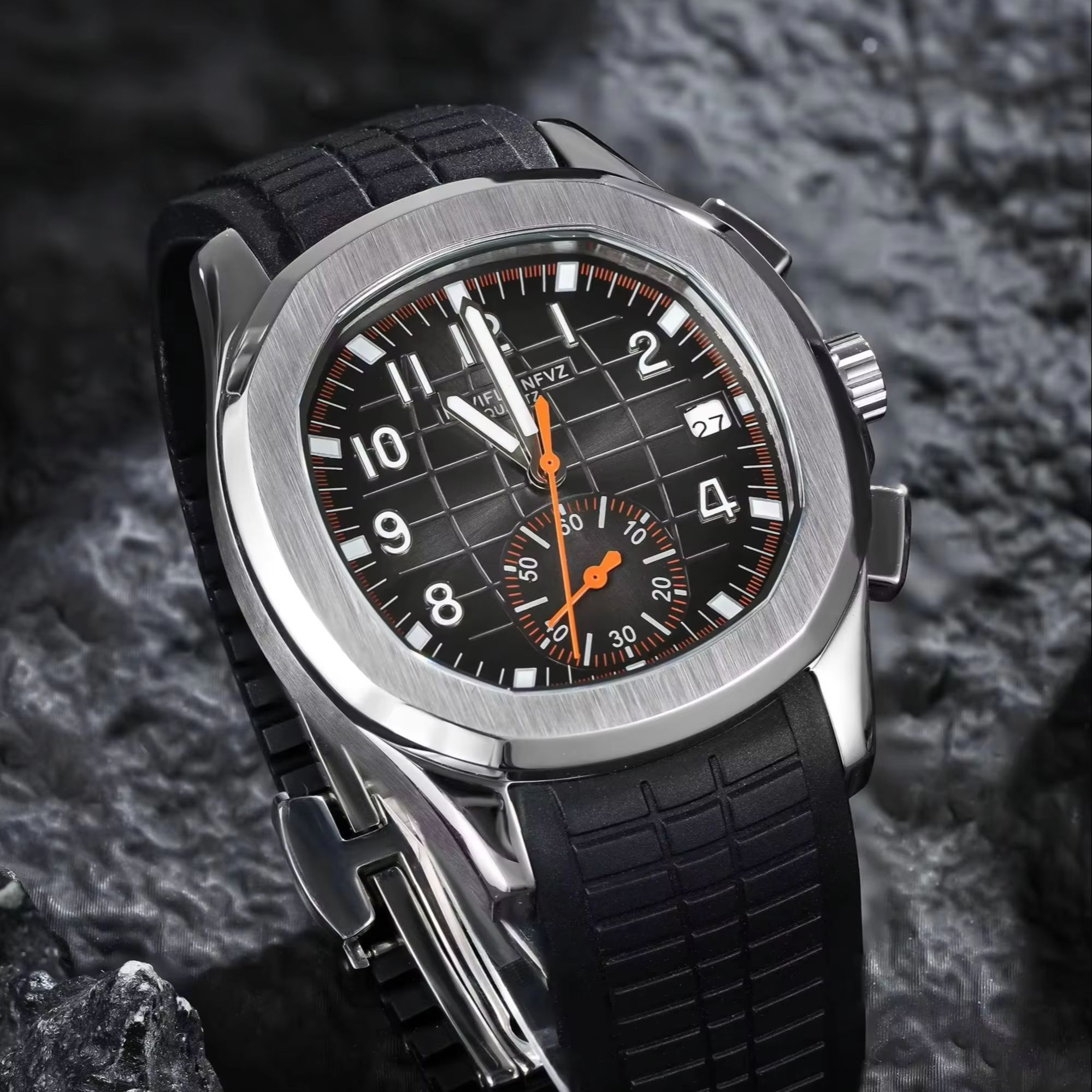40MM Men's Luxury Watch NAVIFL - Luxury Watch Rubber Strap recension och pris